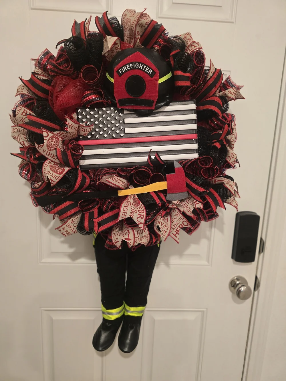 W130 – Firefighter WreathBold firefighter-themed wreath featuring